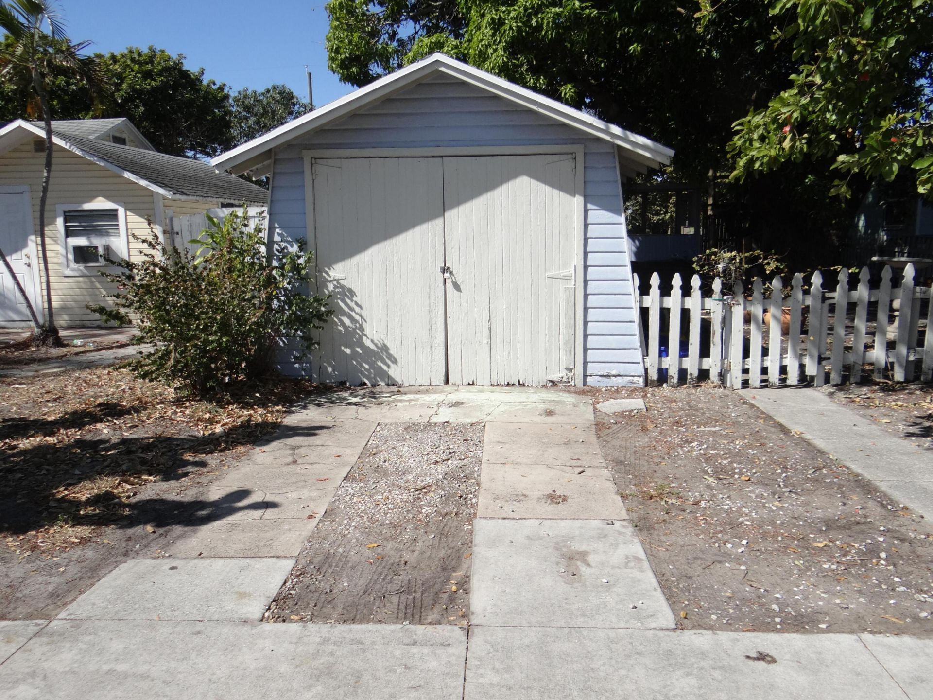 611 N E Street, Lake Worth Beach, FL 33460 Photo