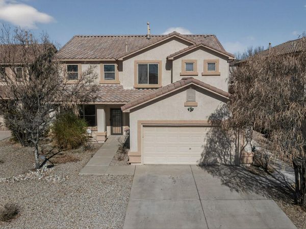 5925 Las Cadenas Road NW, Albuquerque, NM 87120