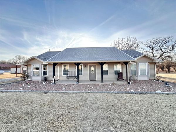 32917 New Hope Road, Tecumseh, OK 74873