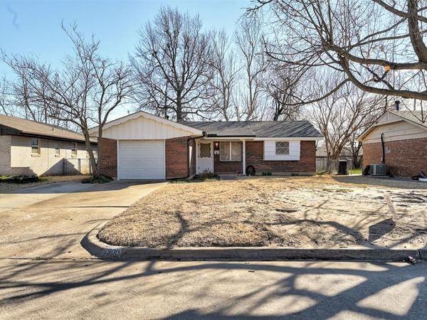 1900 N Timber Avenue, Bethany, OK 73008