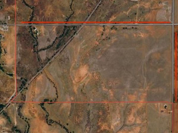 E COUNTY 1180 Road, Sayre, OK 73662