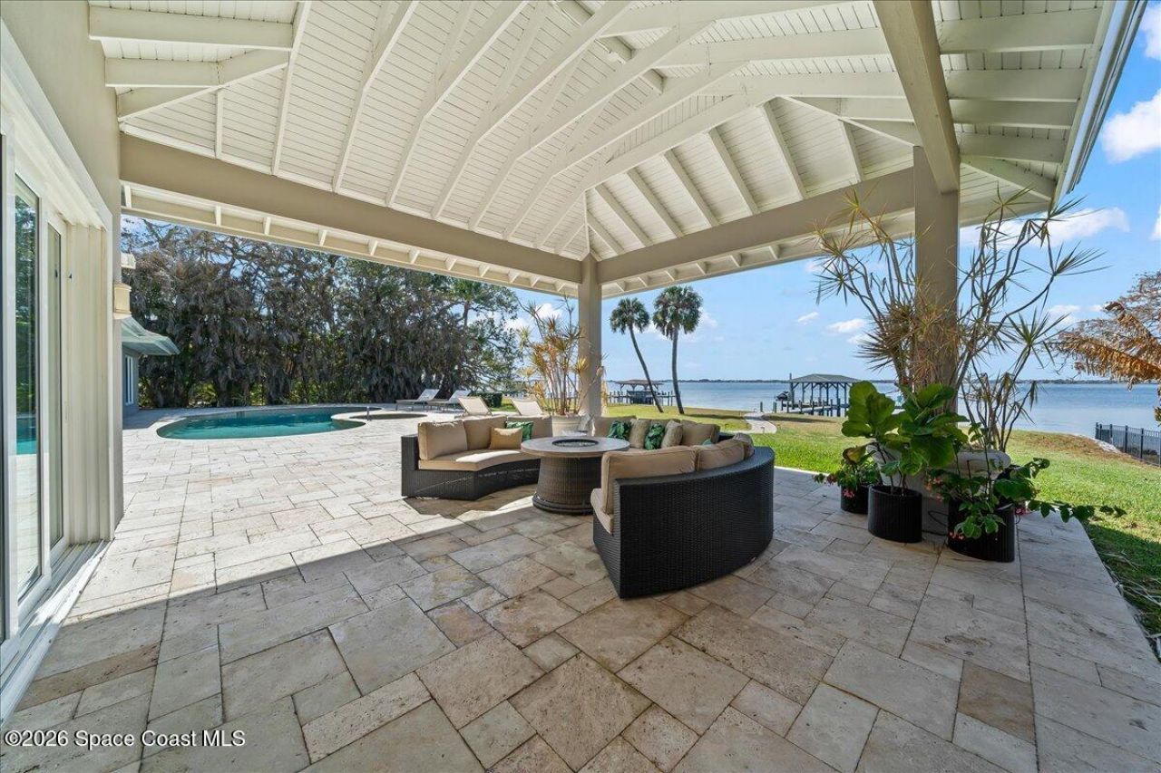 408 Riverside Drive, Melbourne Beach, FL 32951 Photo
