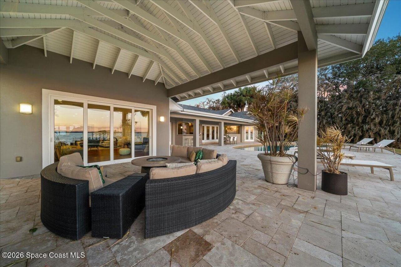 408 Riverside Drive, Melbourne Beach, FL 32951 Photo