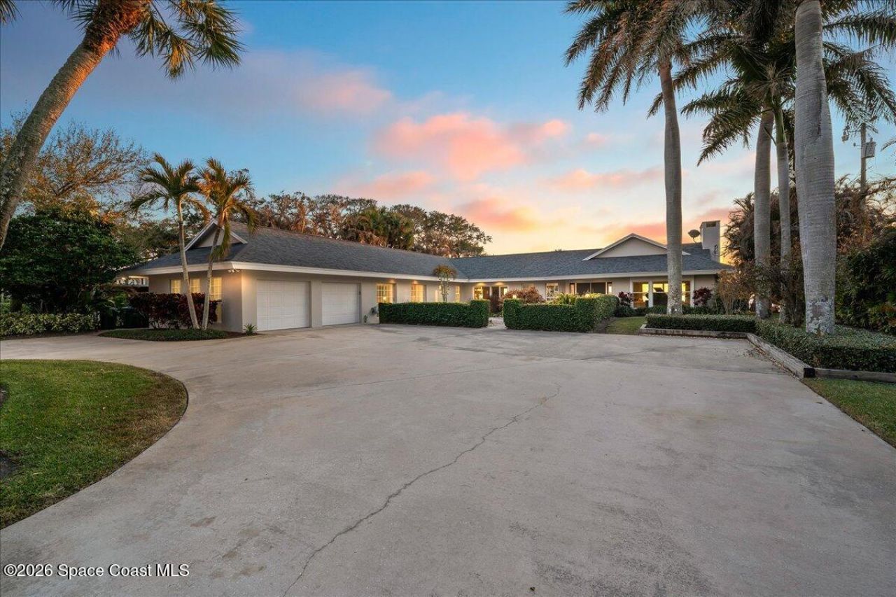 408 Riverside Drive, Melbourne Beach, FL 32951 Photo