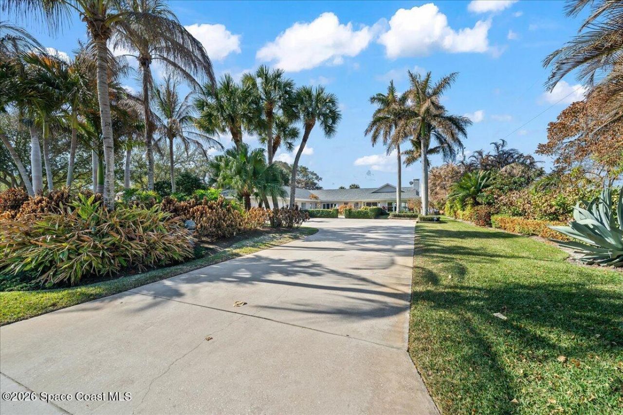 408 Riverside Drive, Melbourne Beach, FL 32951 Photo