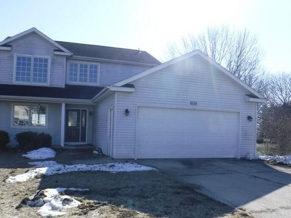 1038 Allen Court, Plainwell, MI 49080