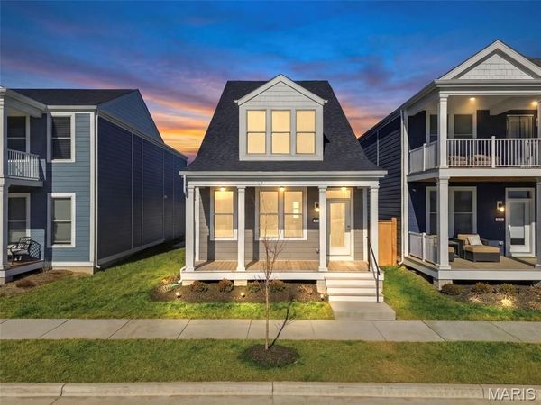 2905 Memphis Street , St Charles, MO 63301