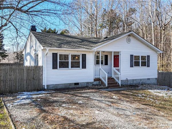 17231 Wedgewood Drive, Lanexa, VA 23089