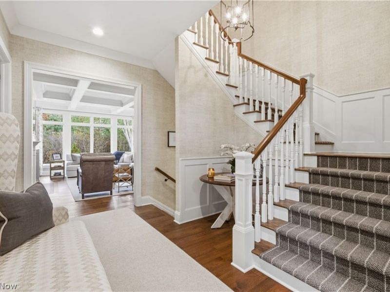 336 Woodridge Lane, Chagrin Falls, OH 44022 Photo 6