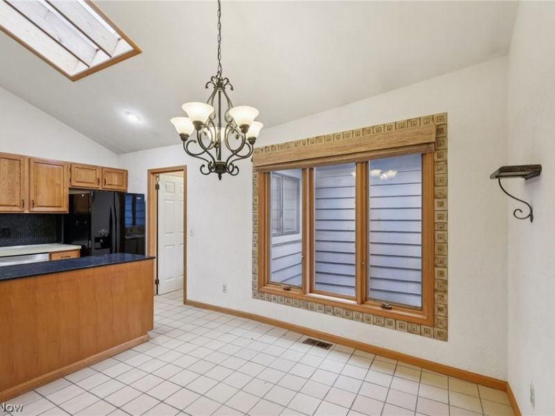 3755 Walnut Court, Unit G3, Orange, OH 44022 Photo 10