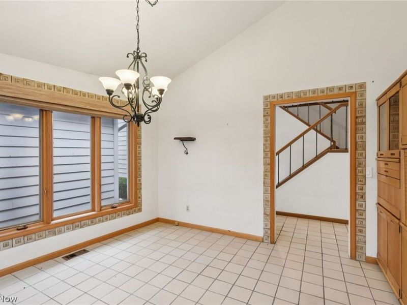 3755 Walnut Court, Unit G3, Orange, OH 44022 Photo 14