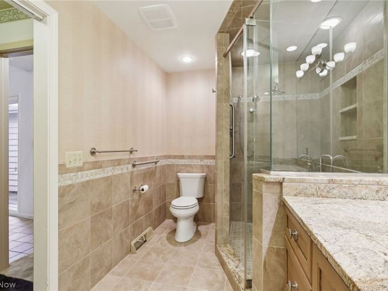 3755 Walnut Court, Unit G3, Orange, OH 44022 Photo 20