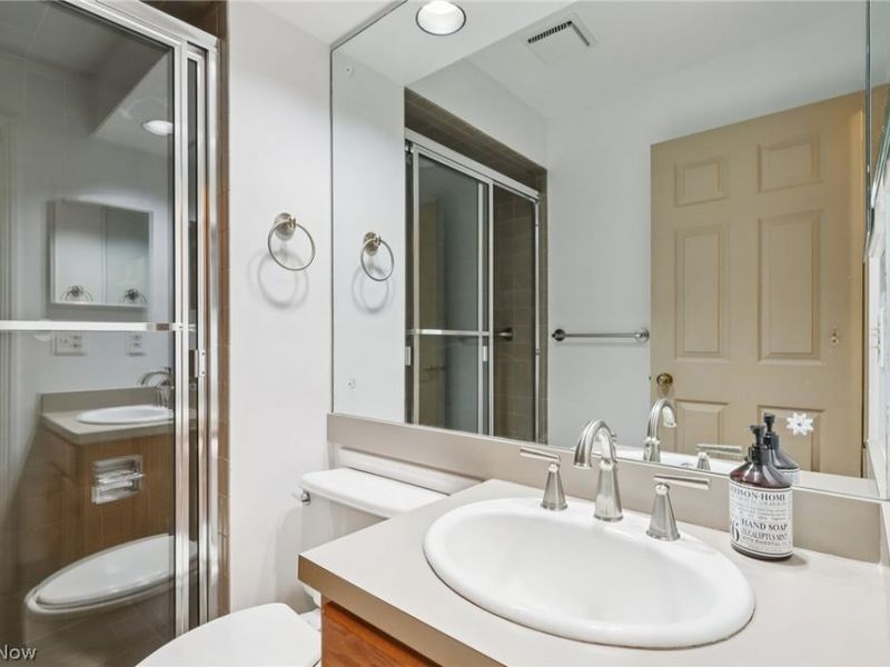 3755 Walnut Court, Unit G3, Orange, OH 44022 Photo 23