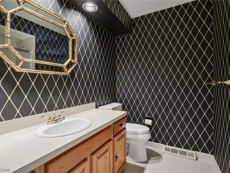 3755 Walnut Court, Unit G3, Orange, OH 44022 Photo 26