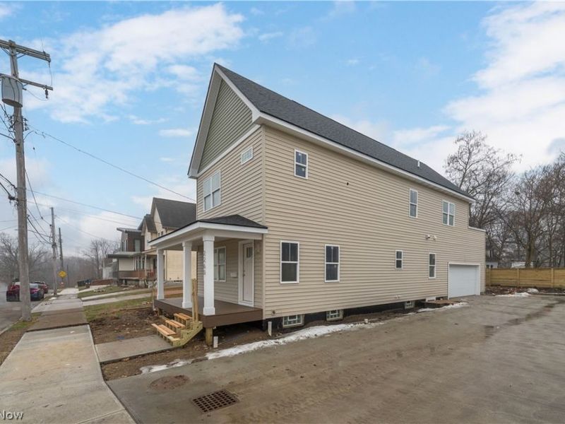 2260 W 30 Street, Cleveland, OH 44113 Photo 29