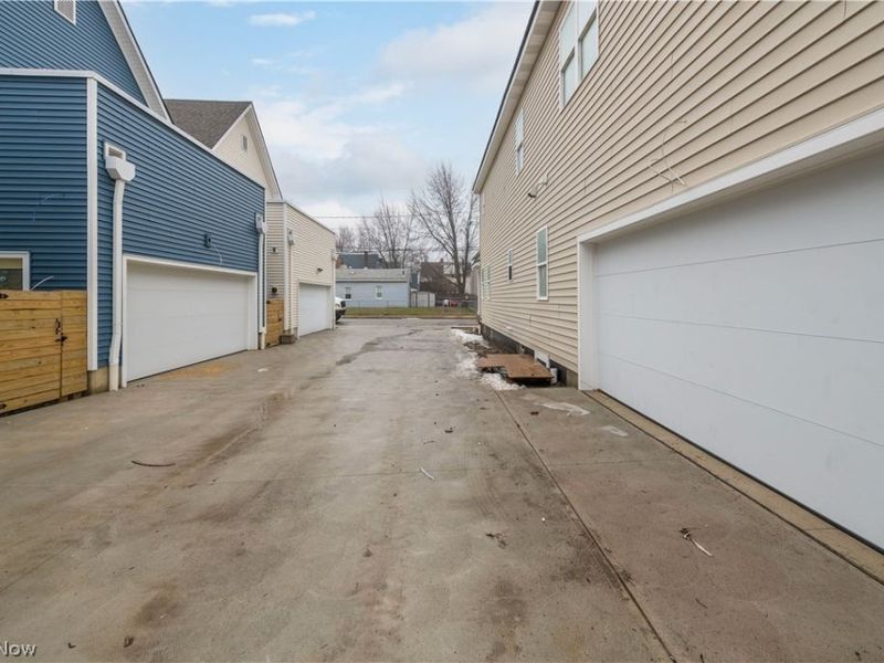 2260 W 30 Street, Cleveland, OH 44113 Photo 31