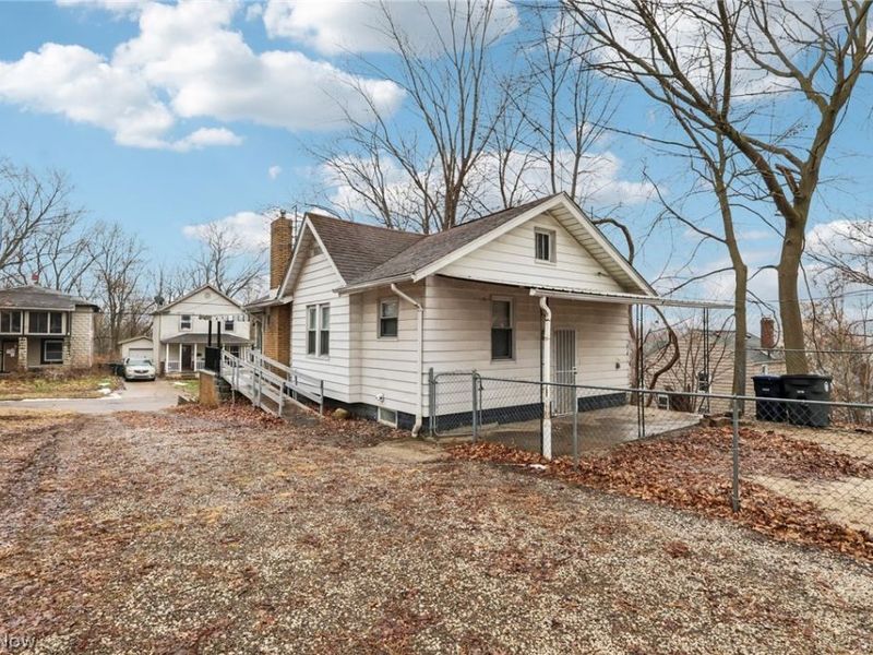 1177 Smithfarm Avenue, Akron, OH 44305 Photo 38