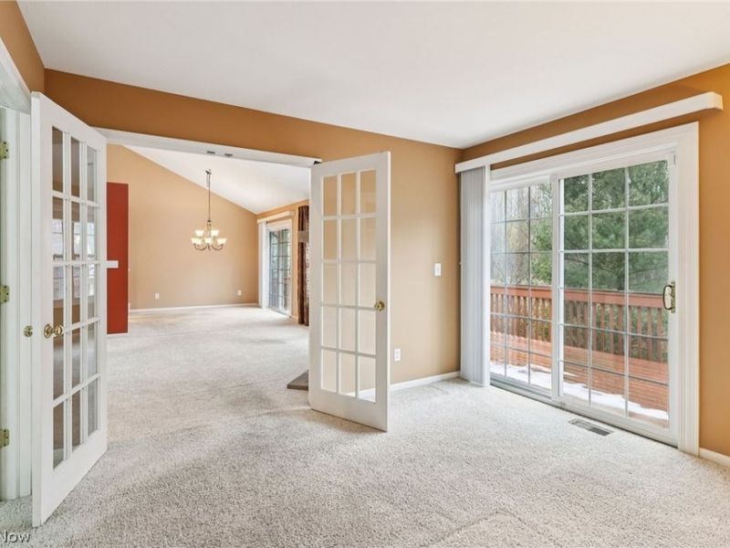 516 E Parkway Boulevard, Aurora, OH 44202 Photo 17