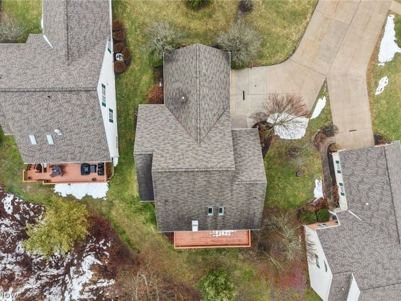 516 E Parkway Boulevard, Aurora, OH 44202 Photo 3