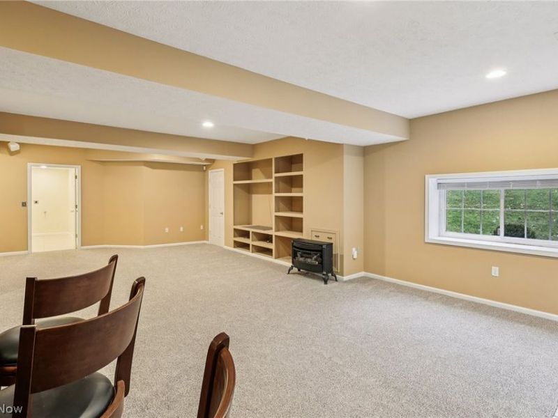 516 E Parkway Boulevard, Aurora, OH 44202 Photo 33