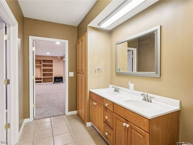 516 E Parkway Boulevard, Aurora, OH 44202 Photo 39