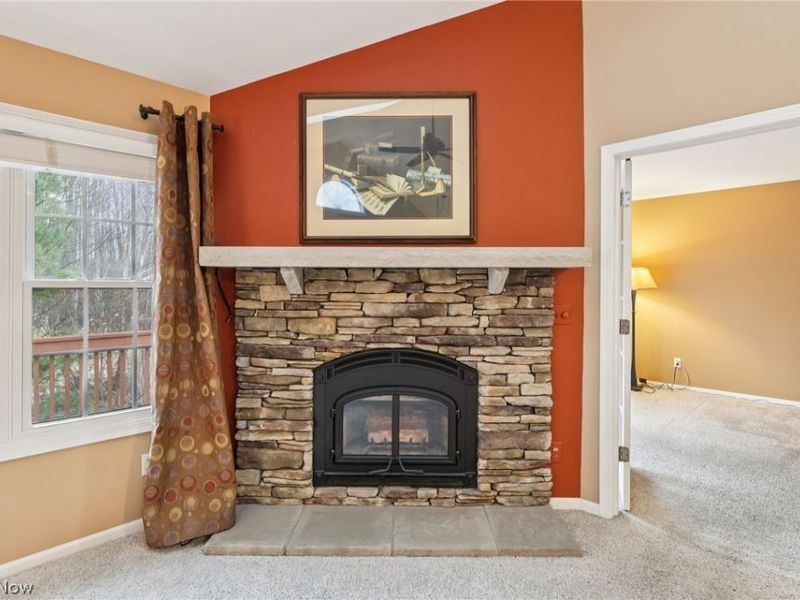 516 E Parkway Boulevard, Aurora, OH 44202 Photo 8