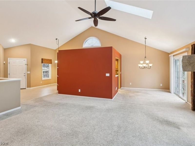 516 E Parkway Boulevard, Aurora, OH 44202 Photo 9