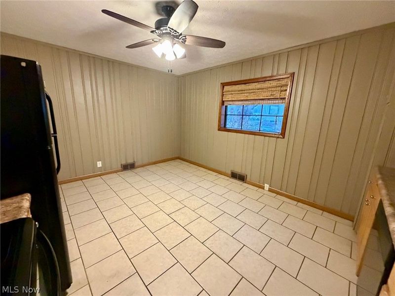 224 10th Street NW, New Philadelphia, OH 44663 Photo 7