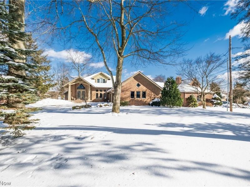 5036 West Boulevard NW, Canton, OH 44718 Photo 3