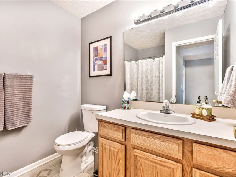 572 Cora Avenue, Akron, OH 44312 Photo 10