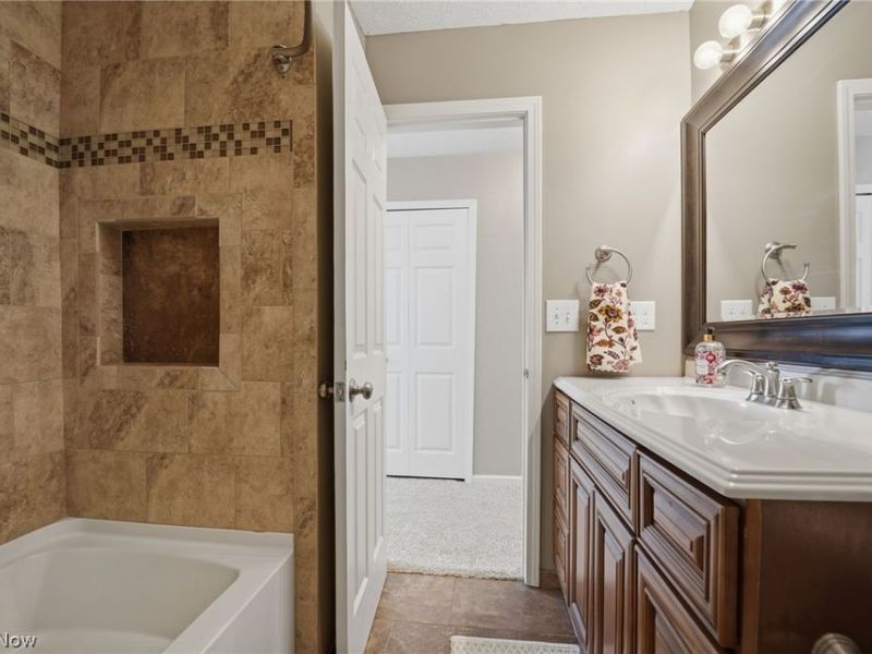 5123 Sodalite Drive, Hudson, OH 44236 Photo 22