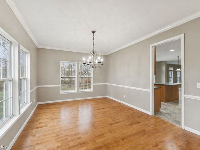 38880 Amberwood Drive, Avon, OH 44011 Photo 13