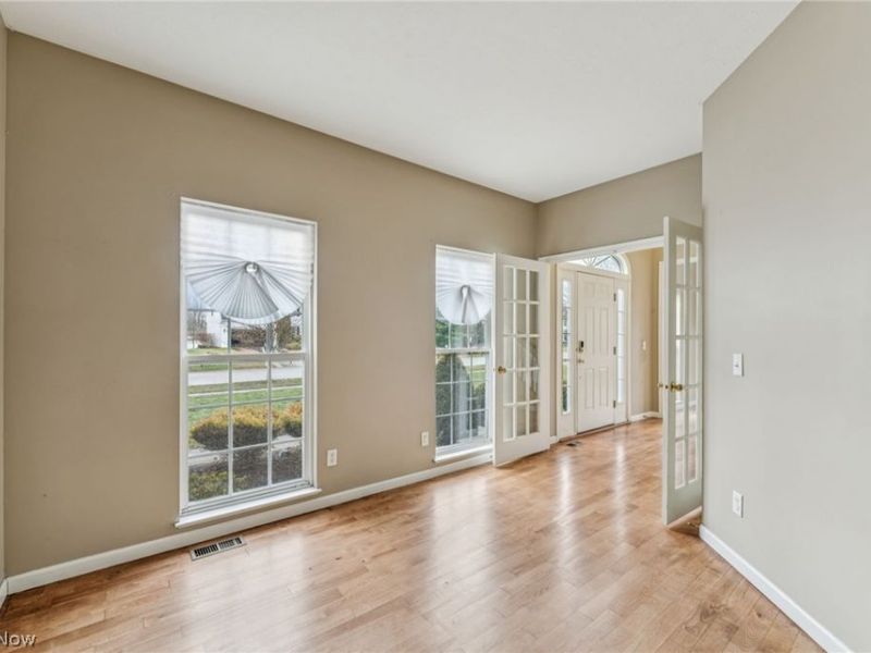 38880 Amberwood Drive, Avon, OH 44011 Photo 16