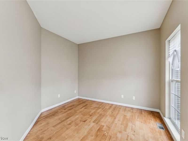 38880 Amberwood Drive, Avon, OH 44011 Photo 17