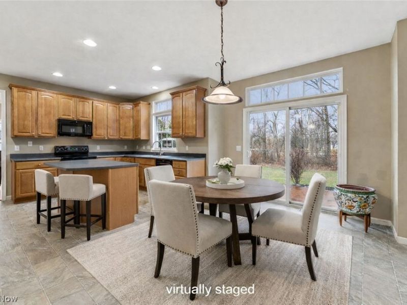 38880 Amberwood Drive, Avon, OH 44011 Photo 9