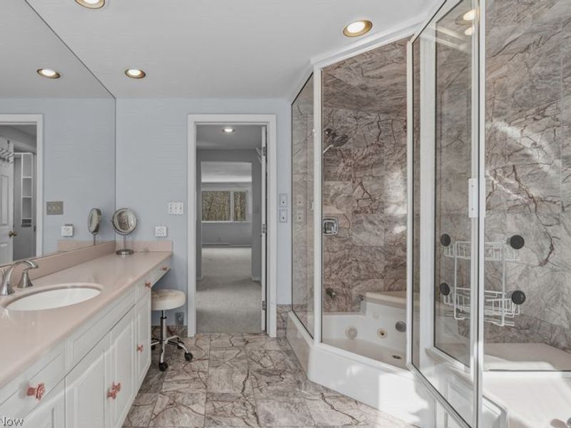 31599 Trillium Trail, Cleveland, OH 44124 Photo 28