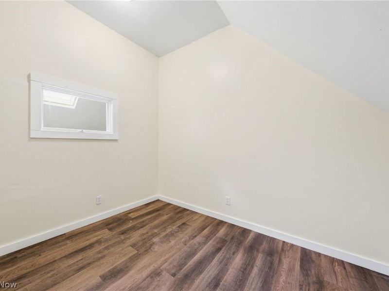 1978 W 93rd Street, Cleveland, OH 44102 Photo 10