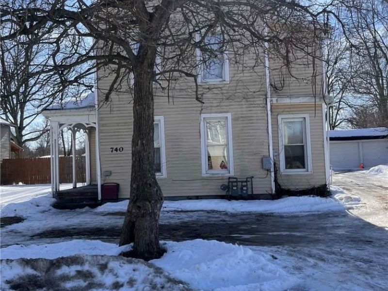 740 W Main Street, Geneva, OH 44041 Photo 1