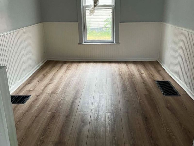 740 W Main Street, Geneva, OH 44041 Photo 10