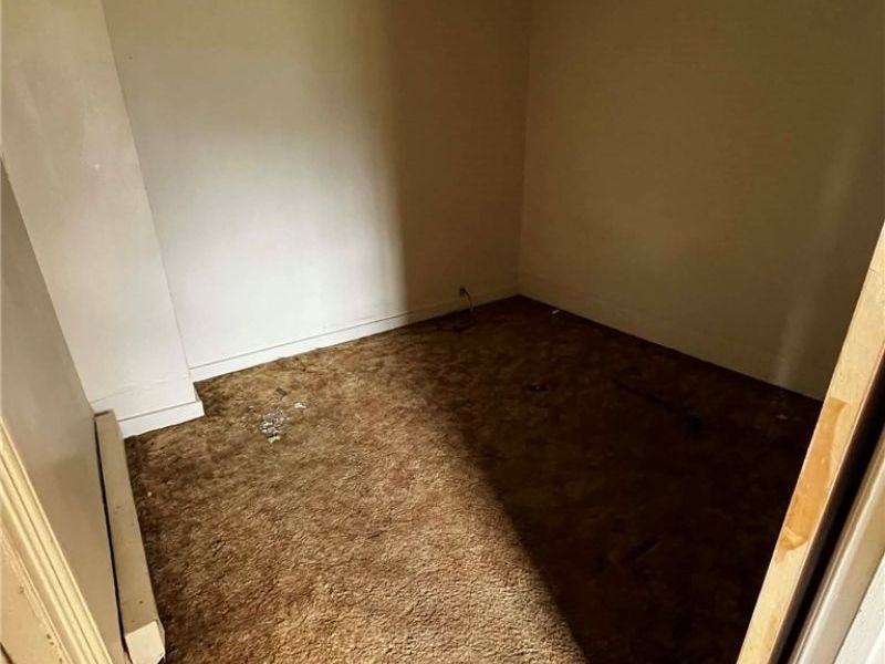 740 W Main Street, Geneva, OH 44041 Photo 23