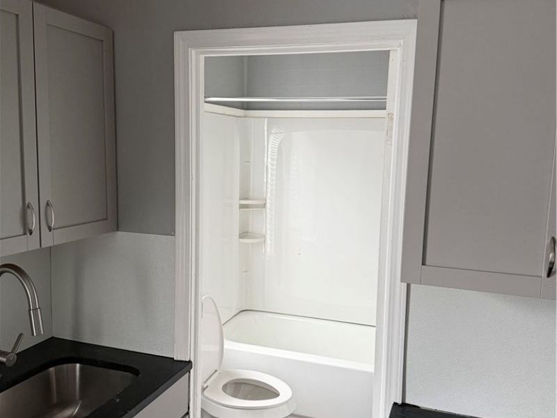 3694 E 57th Street, Unit 3, Cleveland, OH 44105 Photo 8