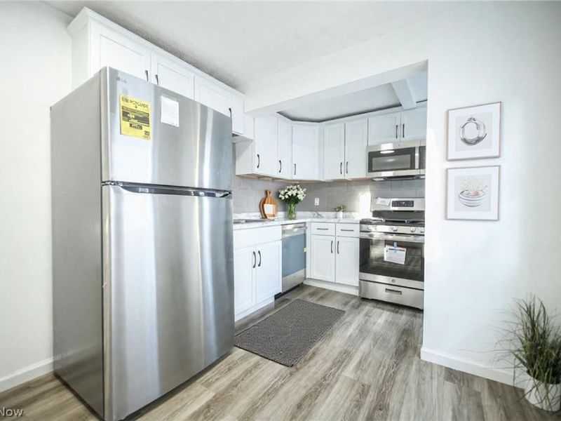 3433 W 94th Street, Cleveland, OH 44102 Photo 12