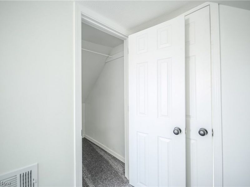 3433 W 94th Street, Cleveland, OH 44102 Photo 29