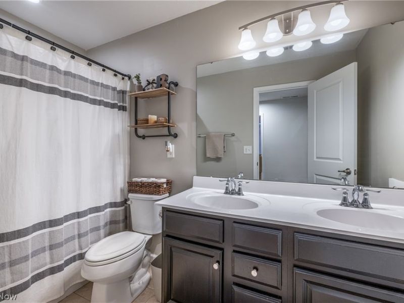 165 Lakeland Way, Aurora, OH 44202 Photo 32