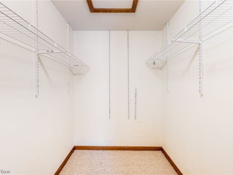 202 Tournament Trail, Cortland, OH 44410 Photo 15