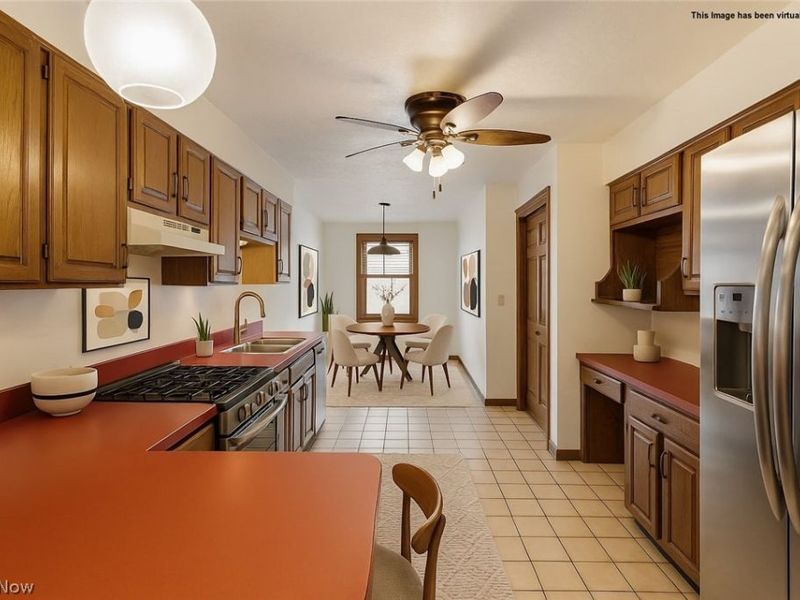 202 Tournament Trail, Cortland, OH 44410 Photo 6