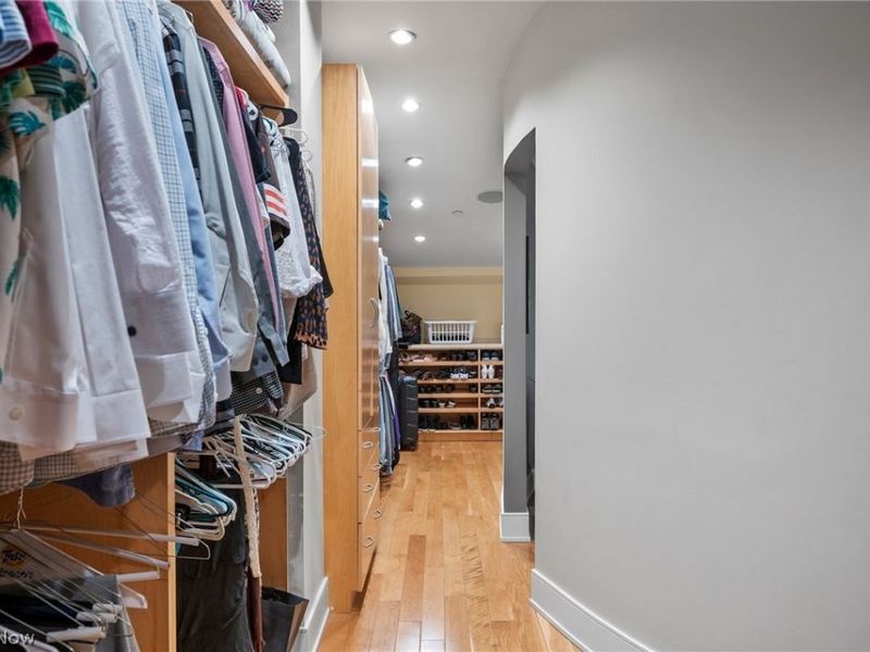 701 W Lakeside Avenue, Unit PH-2A/1302, Cleveland, OH 44113 Photo 42