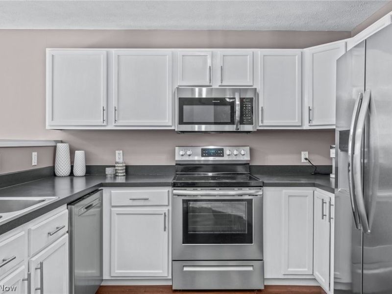 7314 Forest Cove Lane, Unit B, Northfield, OH 44067 Photo 10