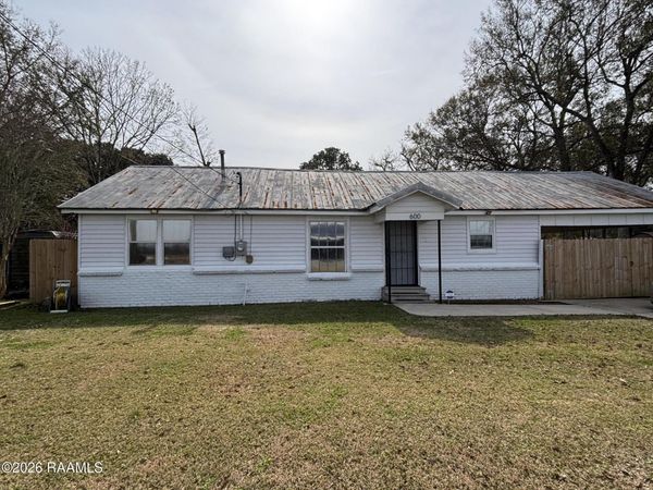600 E Jane Street , Abbeville, LA 70510