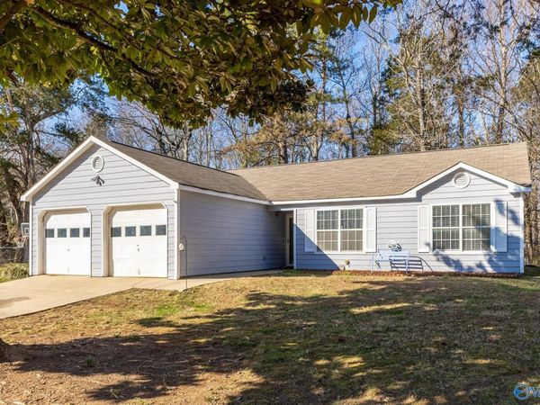 212 Buffalo Creek Drive, Toney, AL 35773